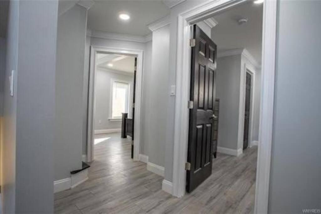 ניאגרה פולס Home Away From Home On Lasalle - 3 Bd 2 Bth Slps 6 מראה חיצוני תמונה